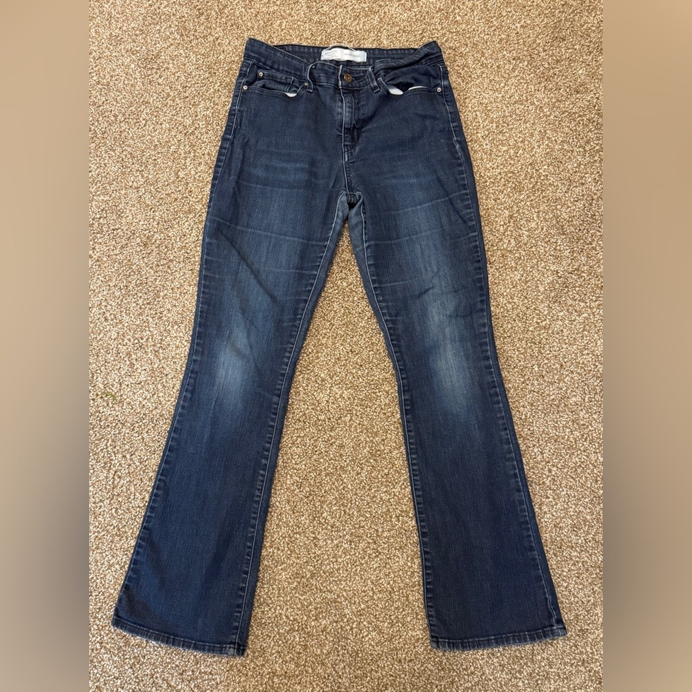 Pants Signature Levi’s Strauss size 8M 29-32 blue jeans mid rise boot cut